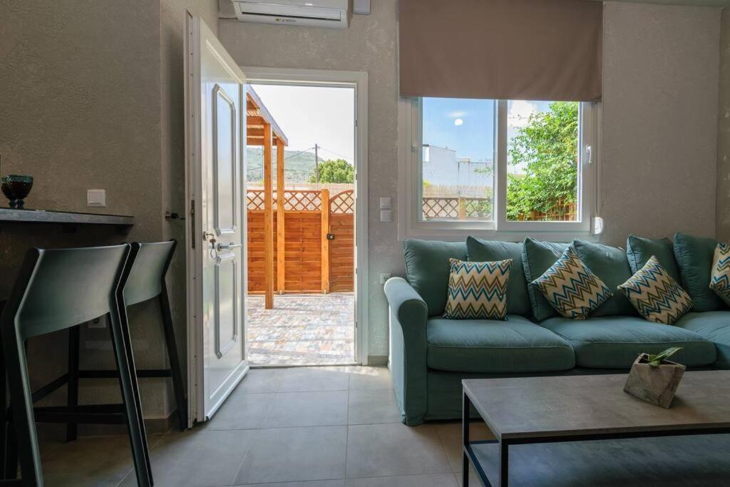 Konstantinos , Luxury Maisonette In Chania Mourniai Экстерьер фото